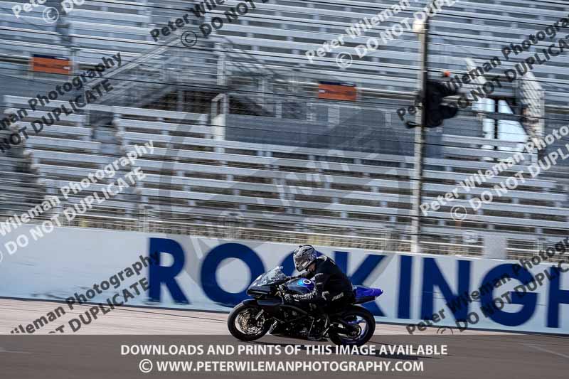 Rockingham no limits trackday;enduro digital images;event digital images;eventdigitalimages;no limits trackdays;peter wileman photography;racing digital images;rockingham raceway northamptonshire;rockingham trackday photographs;trackday digital images;trackday photos